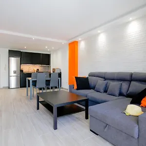 https://conypra-modern-and-renovated-with-terrace-wifi.in-canary-islands.com