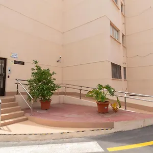 https://sunny-cris-sol.in-canary-islands.com